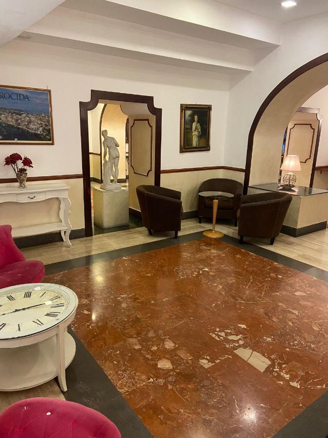 Hotel La Pace Napels Buitenkant foto